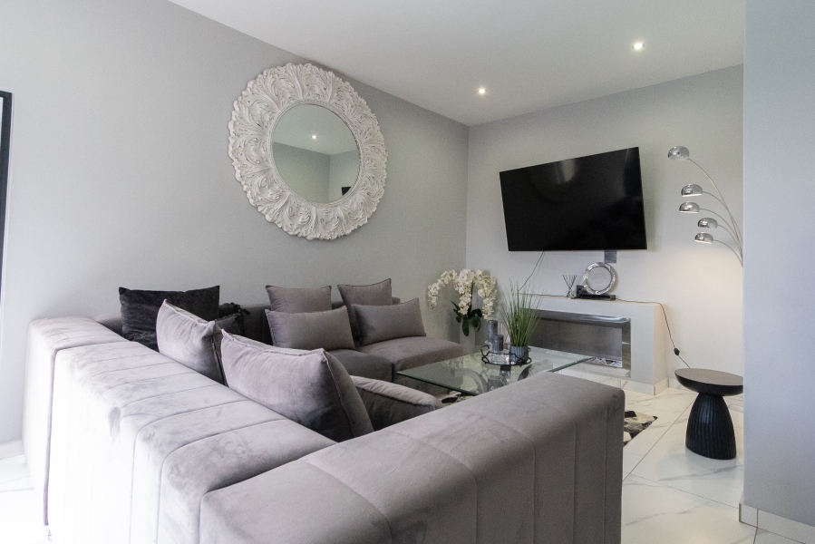 5 Bedroom Property for Sale in Cashan North West